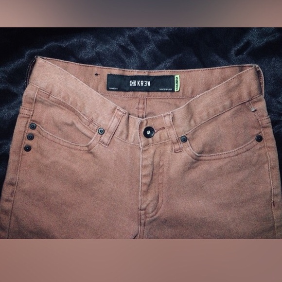 THESE ITEMS AND MORE GOING DOWN TO DIRT CHEAP - Picture 8 of 8